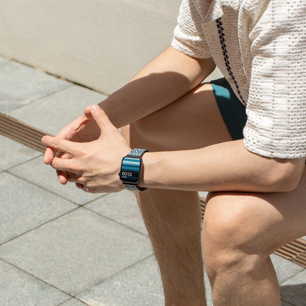 Pitaka Dreamland ChromaCarbon Serisi Tüm Apple Watch Modelleriyle Uyumlu Aramid Fiber ve Karbon Fiber Mosaic Universal Kordon Pitaka Dreamland ChromaCarbon Serisi Tüm Apple Watch Modelleriyle Uyumlu Aramid Fiber ve Karbon Fiber Mosaic Universal Kordon